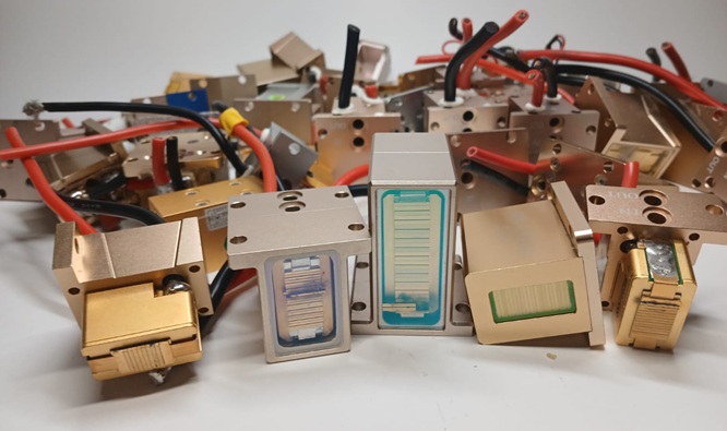 замена диодных стеков Диодные стековые модули: как различить мощность