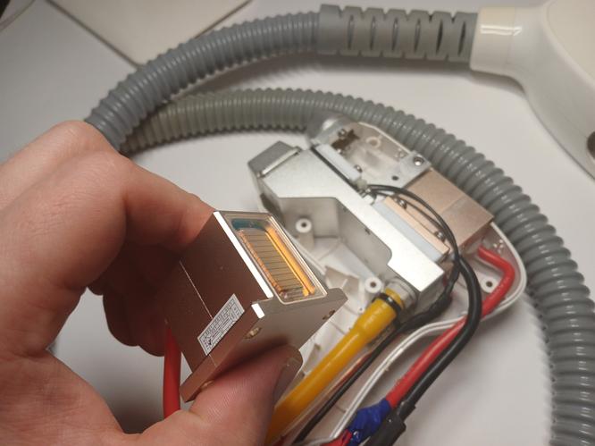 ремонт диодного лазера Краснодар, Москва, Казань, Ростов-на-Дону ремонт манипулы косметологического лазера