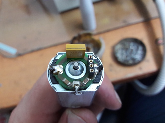 Микромотор в ручке педикюрного аппарата Podolog Eco , ремонт аппаратов в Краснодаре